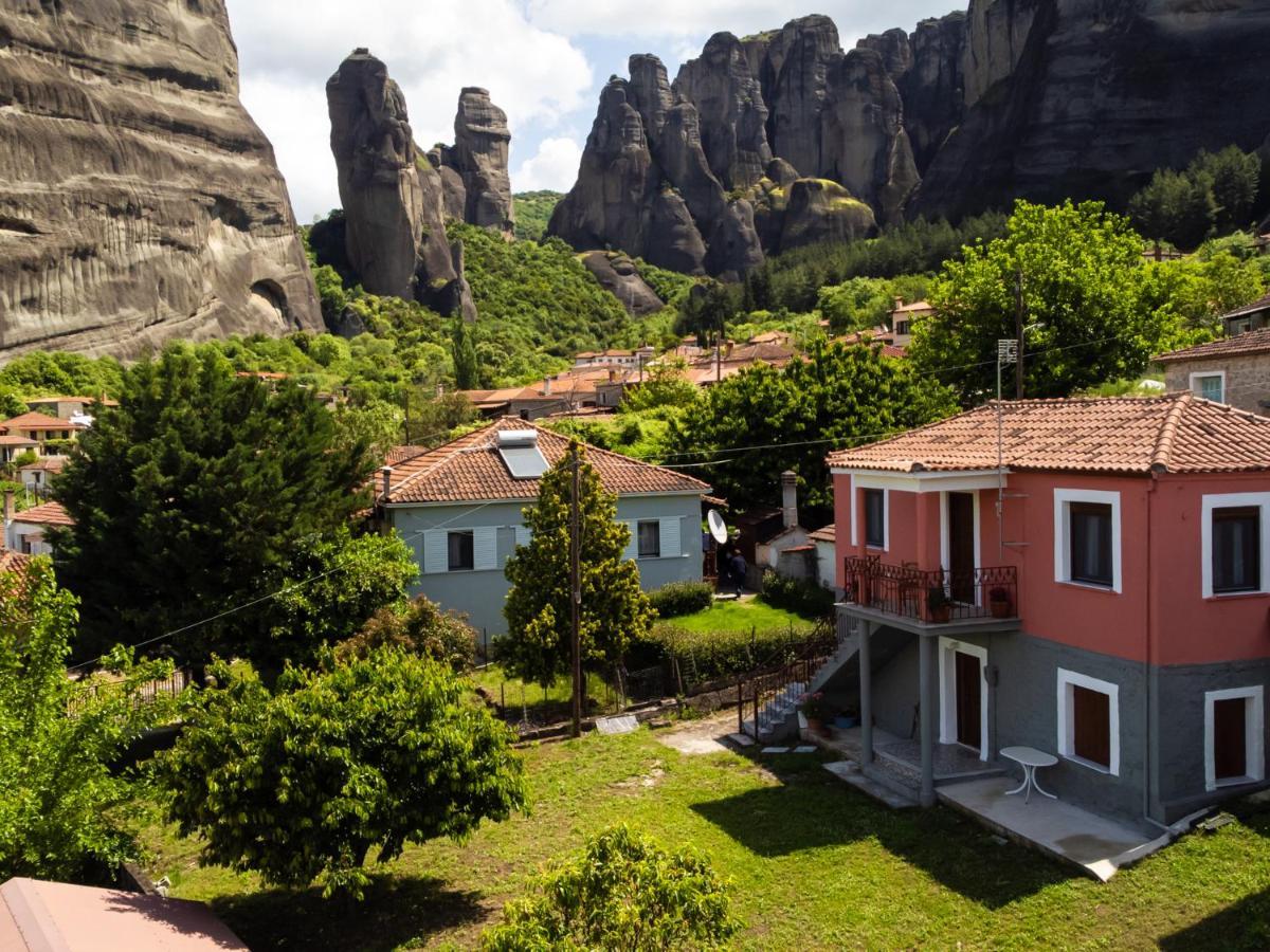 Fani'S House Under Meteora Apartment Kastraki  Bagian luar foto