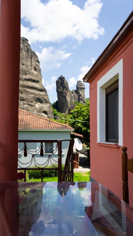 Fani'S House Under Meteora Apartment Kastraki  Bagian luar foto